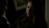 TVD319-151~Damon-Elena.png (1.39 MB)