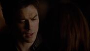 The.vampire.diaries.s05e12.1080p.web-dl.x264-mrs.mkv snapshot 31.53 -2014.05.12 03.14.37-