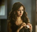 Katherine-Pierce-Staffel 5.jpg