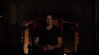 6X17-7-Damon.jpg (43 KB)