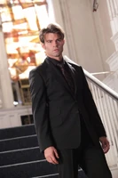 2x08 Rose-Elijah.jpg (123 KB)