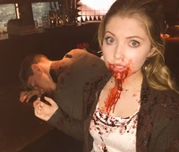 01-27-2017 Sammi Hanratty-Twitter.jpg (433 KB) Sammi Hanratty
