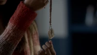 TVD410-121~Bonnie-Qetsiyah's Talisman.png (1.98 MB)