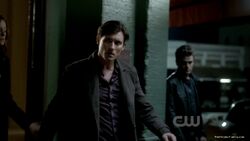 Stefan about to kill Finn.