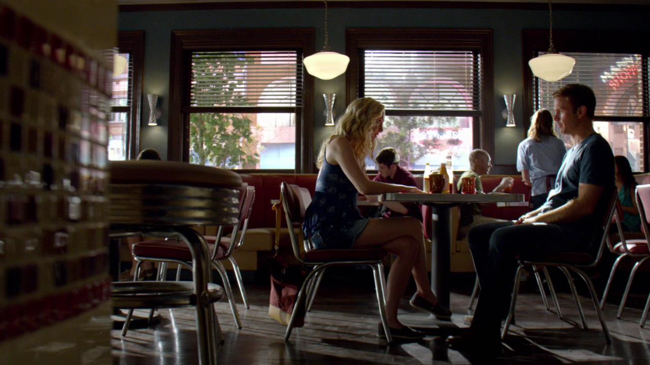 Diner In Mckinley The Vampire Diaries Wiki Fandom