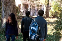 2x17 Know Thy Enemy~Bonnie~Damon~Jeremy.jpg (599 KB)