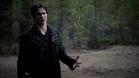 TVD415-098-Damon~Bonnie.png (2.01 MB)