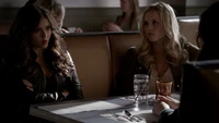 TVD418-033-Katherine-Rebekah~Elena.png (1.83 MB)