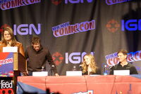 2010 NYCC 13.jpg (127 KB) Carina MacKenzie, Zach Roerig, Sara Canning, Kevin Williamson