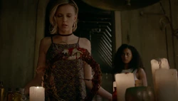 TO405-090-Totem-Freya~Keelin