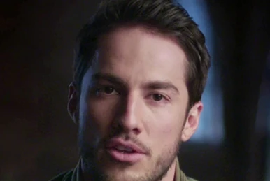 Alanna Turner e Zach Roerig