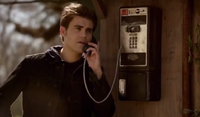 Stefan talking with Damon on the phone 5x21
