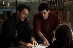 The gang plans against Finn