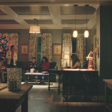 House In Pond Estates The Vampire Diaries Wiki Fandom