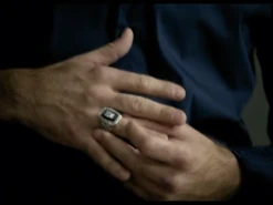 640px-GilbertRing1.png (200 KB)