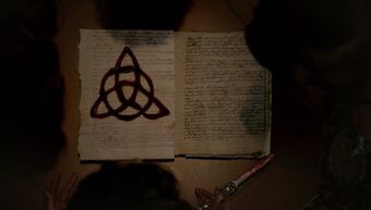 Traditional Magic The Vampire Diaries Wiki Fandom - roblox vampire diaries all spells
