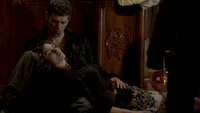 TO122-030-Klaus-Hayley~Elijah