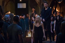 3x22 The Bloody Crown~Marcel-Rebekah-Klaus