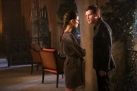 2x15 They All Asked For You-Hayley-Klaus