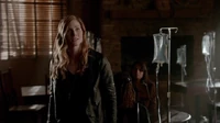 7X07-79-Valerie.jpg (70 KB)