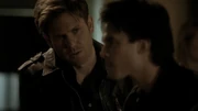 Alaric mit Damon im .