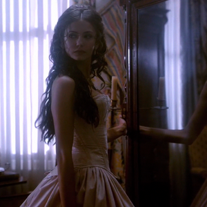 Katerina Petrova Appearance The Vampire Diaries Wiki Fandom
