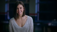 800-Nina Dobrev.png (1.36 MB)