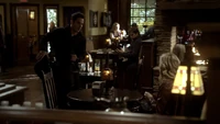 TVD211-031~Jenna-Tyler-Alaric~Caroline.png (2.31 MB)