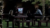 TVD402-173-Council Memorial-Caroline-Matt-Elena-Jeremy~Stefan.png (2.33 MB)