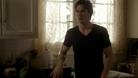 TVD204-099-Damon-Silver Knife