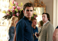 1x04 Family Ties-Stefan