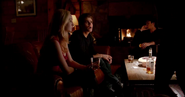 Caroline-Stefan -Damon 5x20