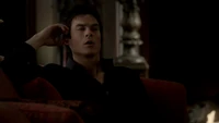 TVD321-068-Damon~Bonnie.png (1.1 MB)