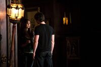 1x02 The Night of the Comet-Elena~Damon