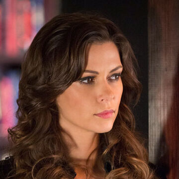 Nadia Petrova The Vampire Diaries Wiki Fandom Eger the originals dizisine başlamak istiyorsaniz ilk olarak the vampire diaries dizisinin ilk 4 sezonunu izlemelisiniz. nadia petrova the vampire diaries
