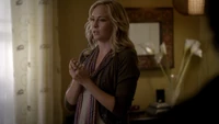 TVD208-011-Caroline~Damon.png (1.85 MB)