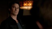 7X05-12-Damon