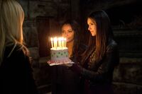 3x11 Our Town~Caroline-Bonnie-Elena