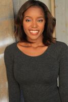 Summer Cin.jpg (95 KB) Summer Cain as Female bartender and Bonnie's double