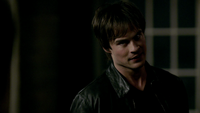 TVD101-153-Damon