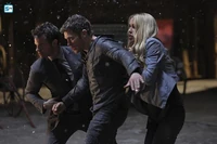 2x22 Ashes to Ashes-Elijah-Klaus-Rebekah.jpg (48 KB)