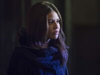 4x08 Voodoo in My Blood-Davina