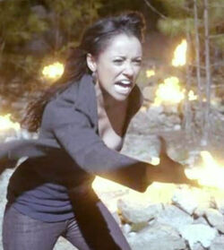 Bonnie using magic against Klaus