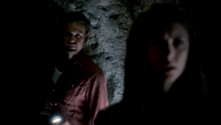 TVD308-004-Alaric~Elena