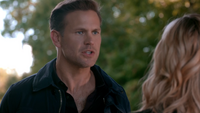 806-046~Caroline-Alaric