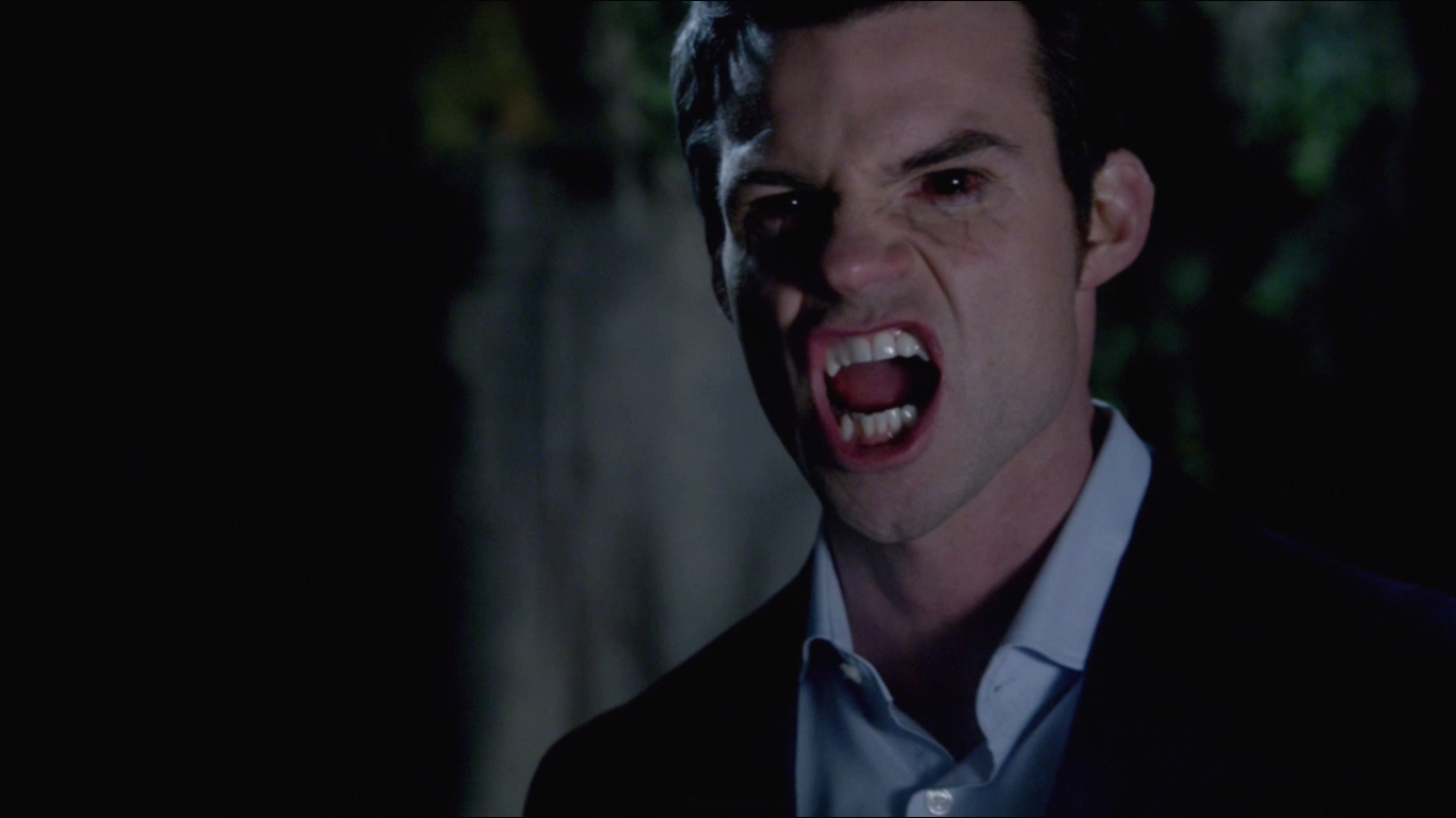 elijah mikaelson vampire face