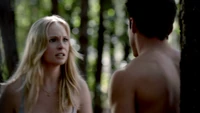 TVD401-074-Caroline~Klaus~Tyler-Possession.png (1.59 MB)