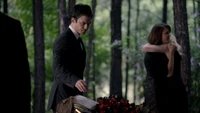 TVD504-166-Bonnie Bennett's Funeral~Jeremy-Damon-Emily's Grimoire~Elena~Caroline.png (1.85 MB)