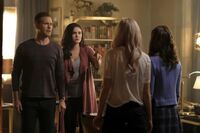 1x06 Mombie Dearest-Alaric-Jo~Lizzie~Josie