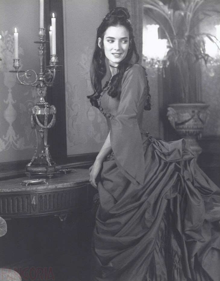 Mina Harker | Vampedia | Fandom